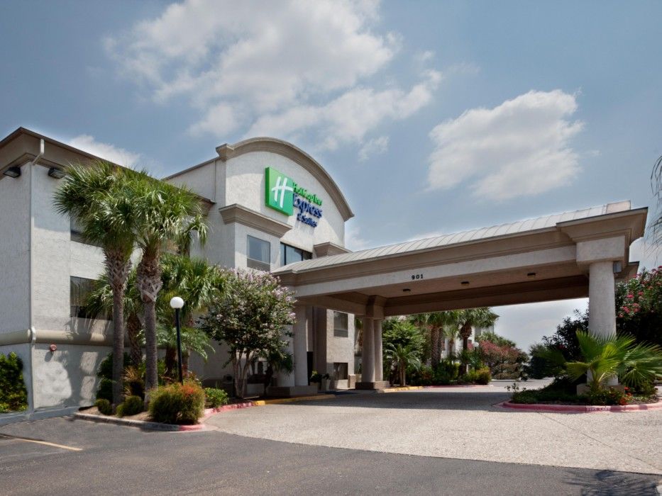 Holiday Inn Express & Suites - Mcallen - Medical Center Area, An Ihg Hotel Exterior photo